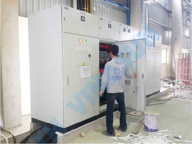 he-thong-hut-bui-nha-may tủ điện hút bụi
