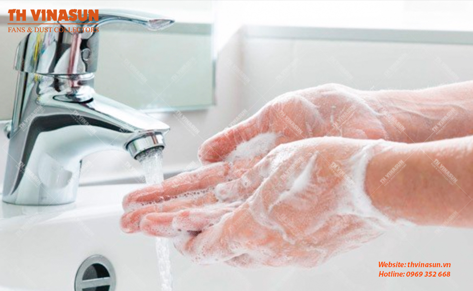 xu-ly-bui-vai Rửa tay giúp bảo vệ sức khỏe