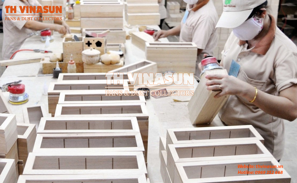 quat-hut-bui-cong-nghiep-nha-xuong Máy hút bụi cho ngành gỗ